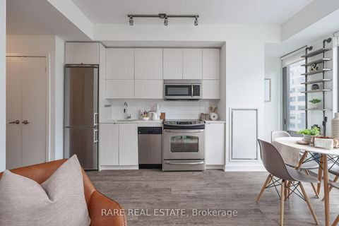 Photo 4 at 711 - 32 Camden Street, Waterfront Communities C1, Toronto