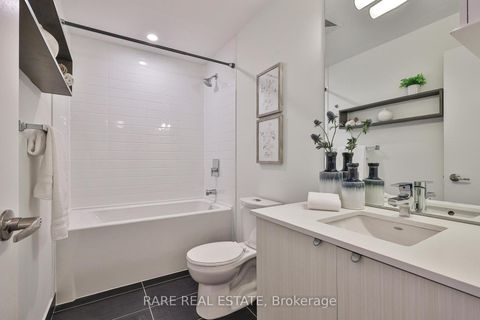 Photo 11 at 711 - 32 Camden Street, Waterfront Communities C1, Toronto