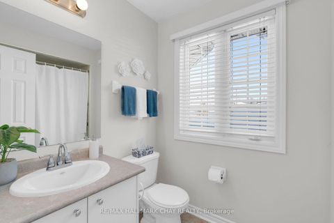 Photo 18 at 12 Muir Drive, Ardagh, Barrie