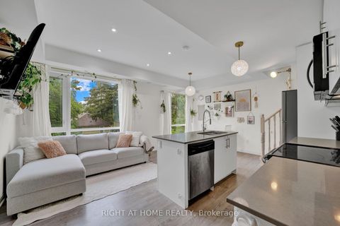 Photo 1 at 312 - 639 Lawrence Avenue W, Lawrence, Toronto