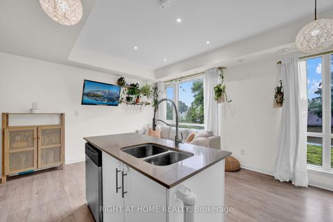 Photo 8 at 312 - 639 Lawrence Avenue W, Lawrence, Toronto