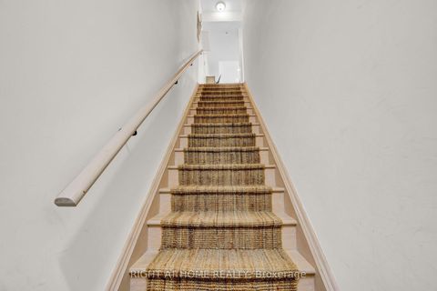 Photo 12 at 312 - 639 Lawrence Avenue W, Lawrence, Toronto