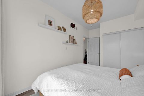 Photo 16 at 312 - 639 Lawrence Avenue W, Lawrence, Toronto