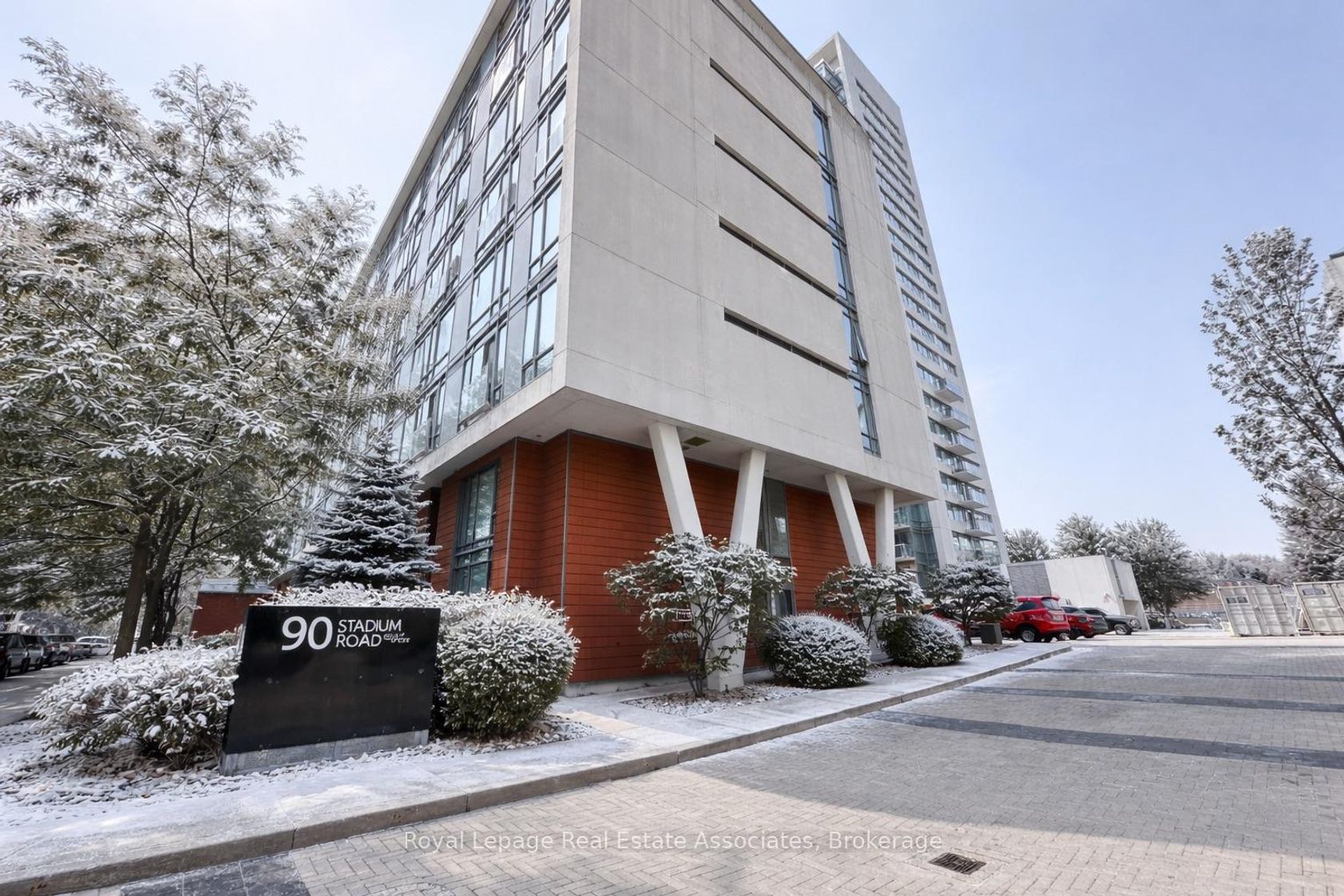 1002 - 90 Stadium Road, Niagara, Toronto 