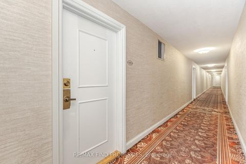 Photo 3 at 403 - 20 Edgecliffe Golfway, Flemingdon Park, Toronto