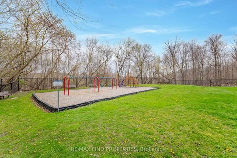Photo 28 at 403 - 20 Edgecliffe Golfway, Flemingdon Park, Toronto