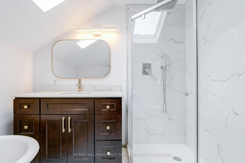 Photo 24 at 512 Simcoe Street N, Central, Oshawa