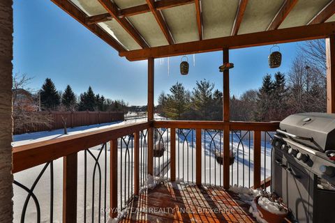 Photo 29 at 2 Sandway Crescent, Maple, Vaughan