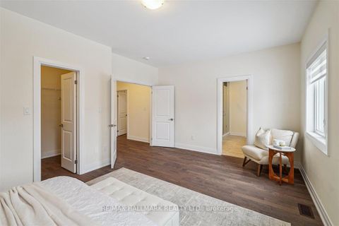 Photo 25 at 21 La Reine Avenue, Oak Ridges, Richmond Hill