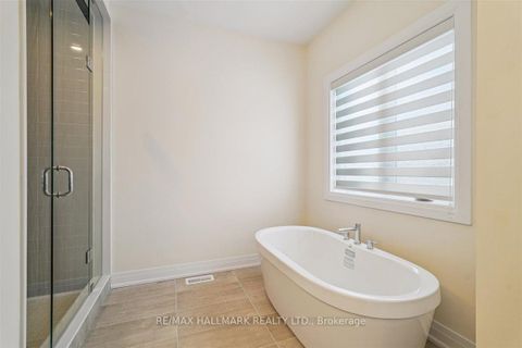 Photo 27 at 21 La Reine Avenue, Oak Ridges, Richmond Hill