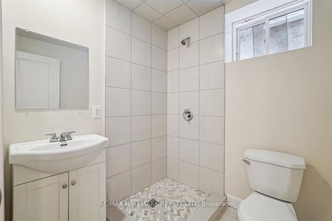 Photo 44 at 21 La Reine Avenue, Oak Ridges, Richmond Hill