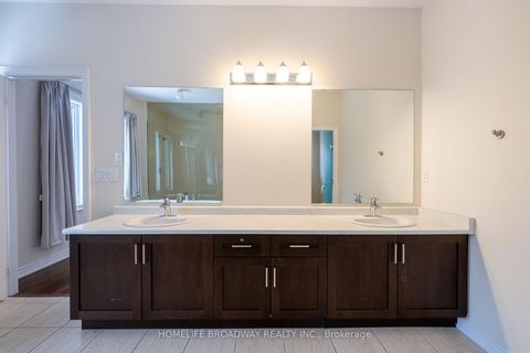 Photo 27 at 166 Conklin Crescent, Rural Aurora, Aurora