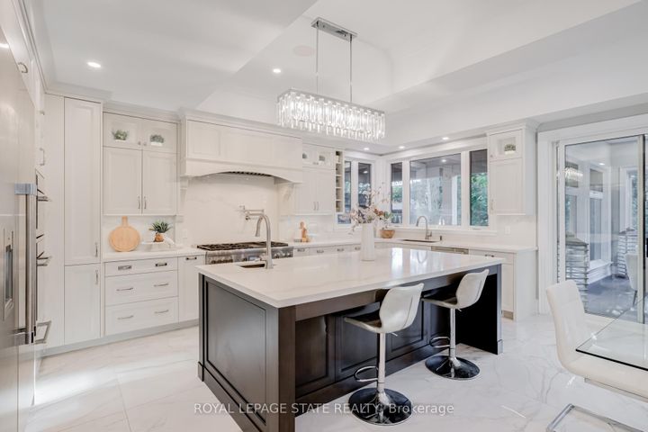 Photo 10 at 126 McGregor Crescent, Ancaster, Hamilton