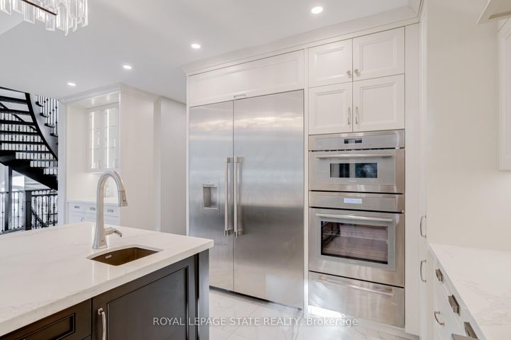 Photo 12 at 126 McGregor Crescent, Ancaster, Hamilton