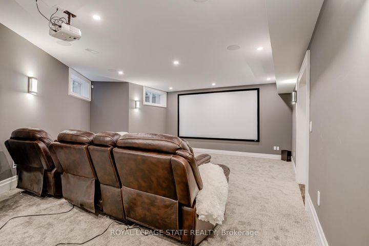 Photo 37 at 126 McGregor Crescent, Ancaster, Hamilton