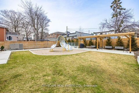 Photo 14 at 1 - 66 Longbranch Avenue, Long Branch, Toronto