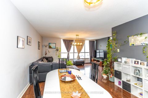 Photo 3 at PH14-2414 - 10 Martha Eaton Way, Amesbury, Toronto