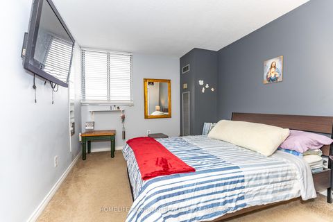 Photo 18 at PH14-2414 - 10 Martha Eaton Way, Amesbury, Toronto