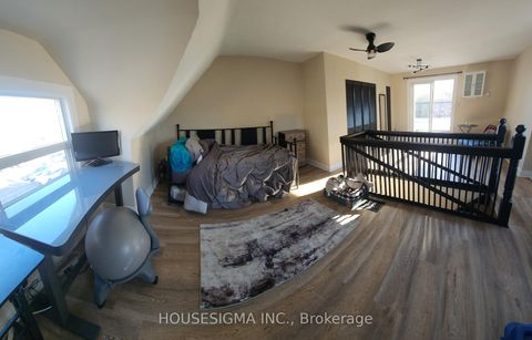 Photo 24 at 256 Woodbine Avenue, The Beaches, Toronto