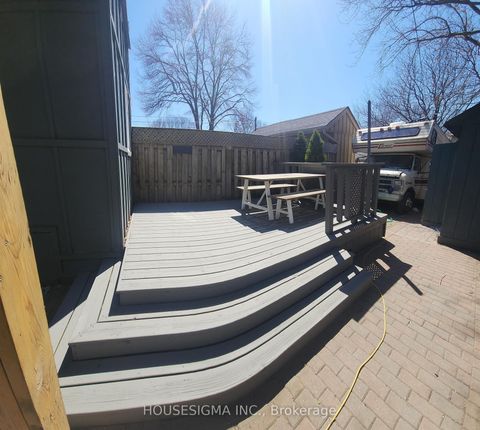 Photo 43 at 256 Woodbine Avenue, The Beaches, Toronto