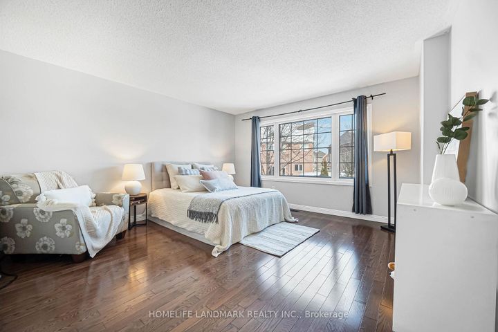 Photo 24 at 5303 Russell View Road, Central Erin Mills, Mississauga