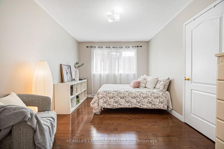 Photo 30 at 5303 Russell View Road, Central Erin Mills, Mississauga