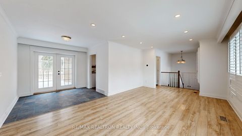 Photo 6 at 24 Fenelon Drive, Donalda, Toronto