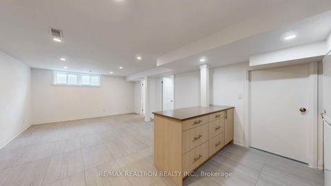 Photo 36 at 24 Fenelon Drive, Donalda, Toronto