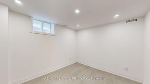 Photo 38 at 24 Fenelon Drive, Donalda, Toronto