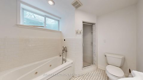 Photo 41 at 24 Fenelon Drive, Donalda, Toronto