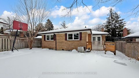 Photo 48 at 24 Fenelon Drive, Donalda, Toronto