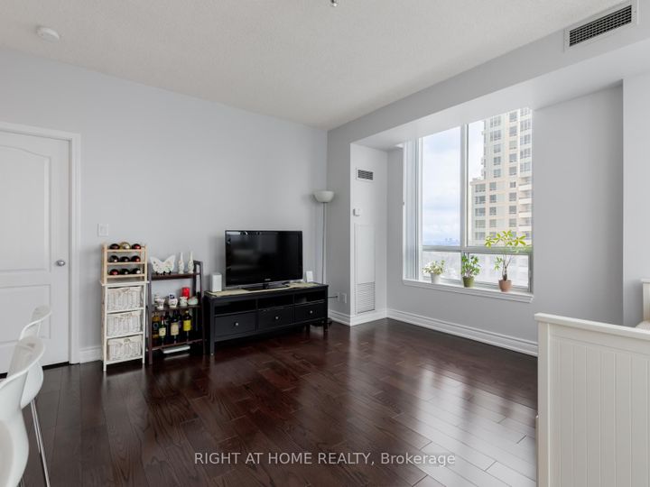 Photo 11 at 1909 - 8 Rean Drive, Bayview Village, Toronto