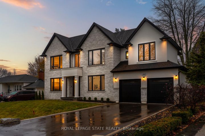 Photo 2 at 102 Cumming Court, Ancaster, Hamilton