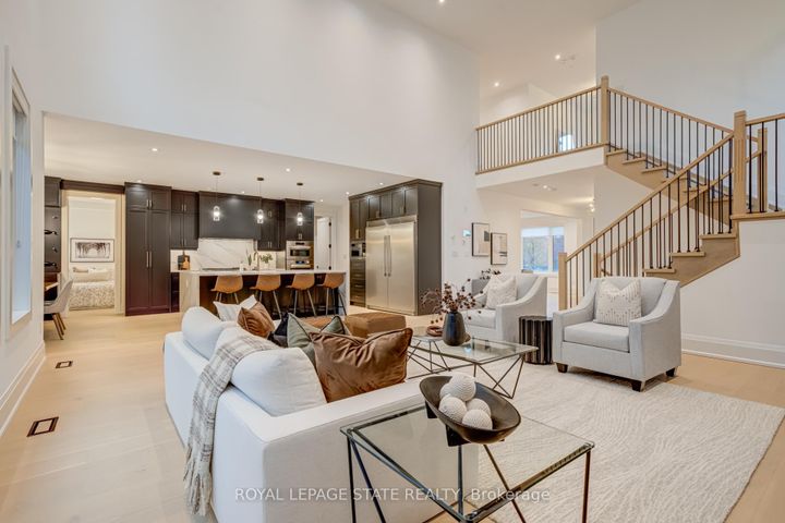 Photo 8 at 102 Cumming Court, Ancaster, Hamilton