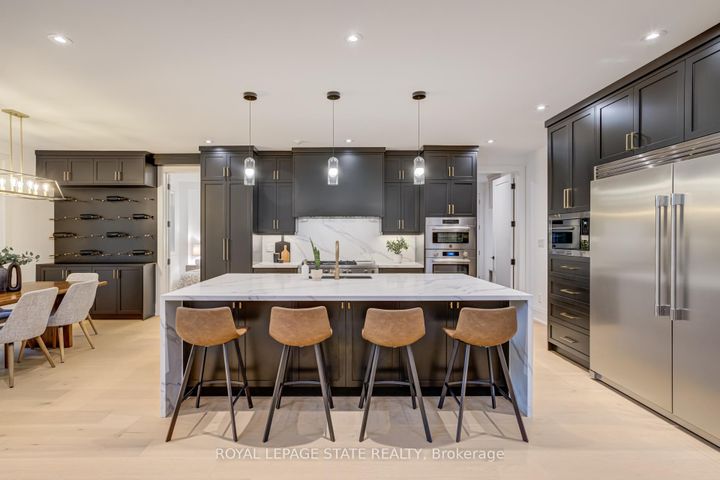 Photo 9 at 102 Cumming Court, Ancaster, Hamilton