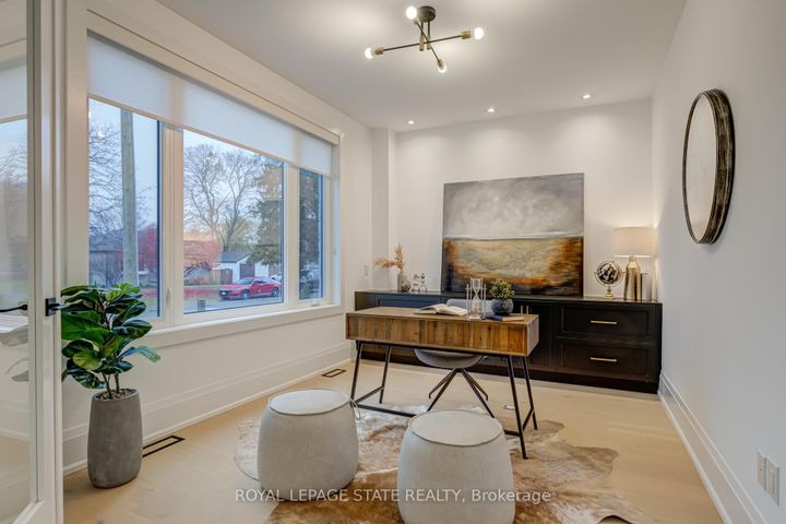 Photo 19 at 102 Cumming Court, Ancaster, Hamilton