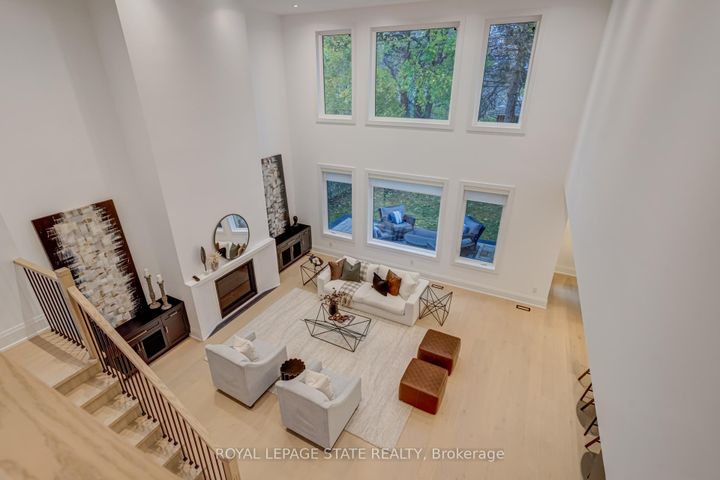 Photo 25 at 102 Cumming Court, Ancaster, Hamilton