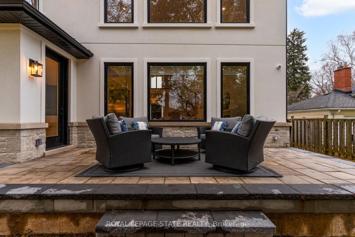 Photo 44 at 102 Cumming Court, Ancaster, Hamilton