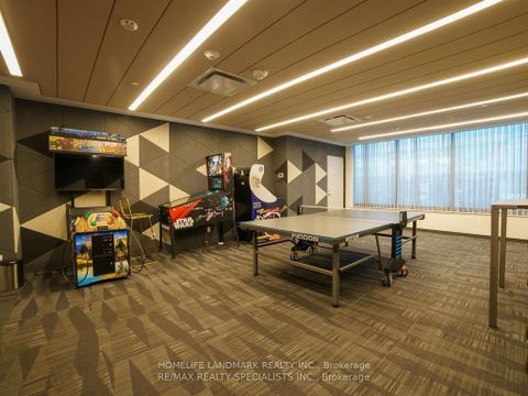 Photo 11 at 313 - 50 Forest Manor Road, Henry Farm, Toronto