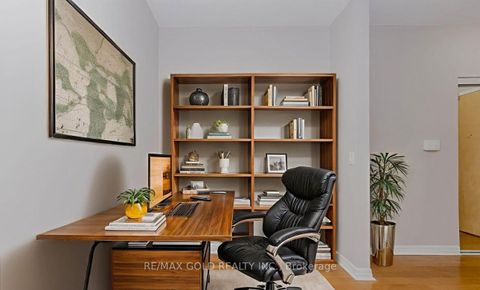 Photo 8 at 2102 - 220 Burnhamthorpe Road W, City Centre, Mississauga