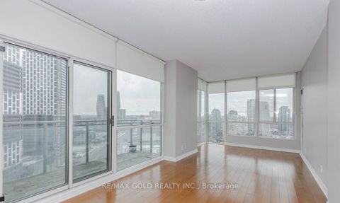 Photo 12 at 2102 - 220 Burnhamthorpe Road W, City Centre, Mississauga