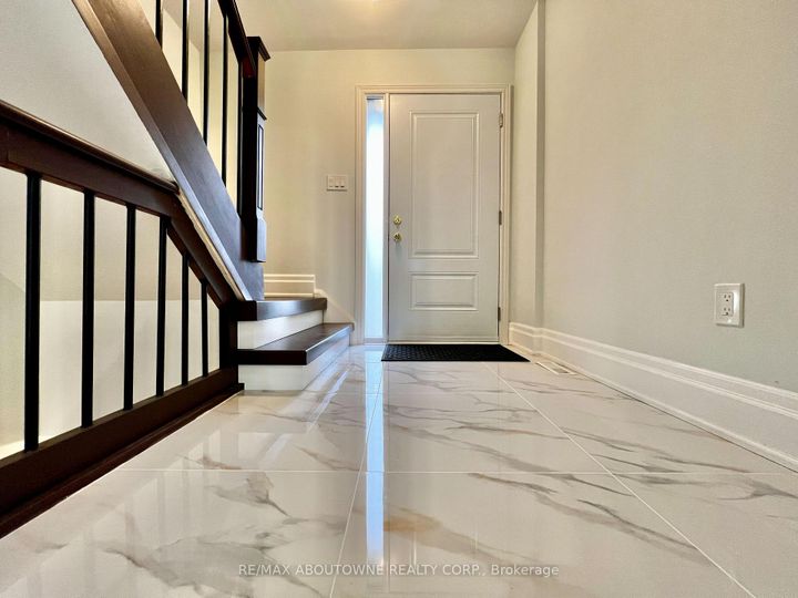 Photo 0 at 41 - 1532 Lancaster Drive, FA Falgarwood, Oakville