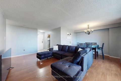 Photo 2 at 410 - 5 San Romano Way, Black Creek, Toronto