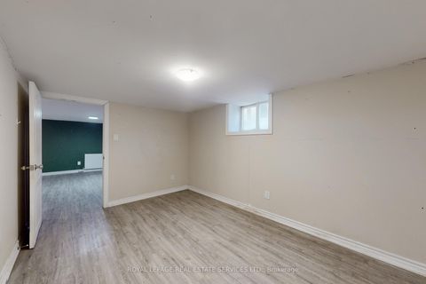 Photo 34 at 89 Oriole Parkway, St. Clair, Toronto