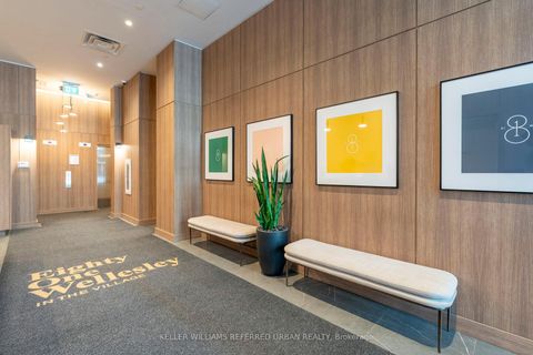 Photo 3 at 402 - 81 Wellesley Street E, Yonge Corridor, Toronto