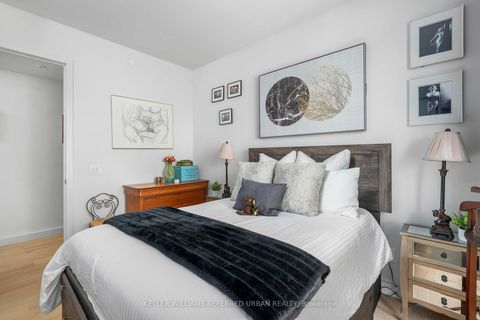 Photo 12 at 402 - 81 Wellesley Street E, Yonge Corridor, Toronto