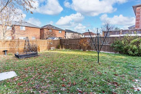 Photo 12 at 222 Country Lane, Painswick South, Barrie