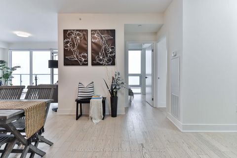 Photo 1 at 3703 - 955 Bay Street, Bay Street Corridor, Toronto