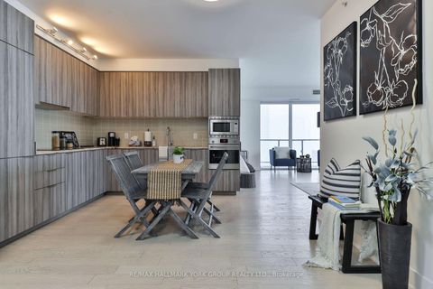 Photo 3 at 3703 - 955 Bay Street, Bay Street Corridor, Toronto