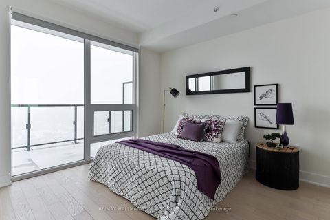 Photo 12 at 3703 - 955 Bay Street, Bay Street Corridor, Toronto